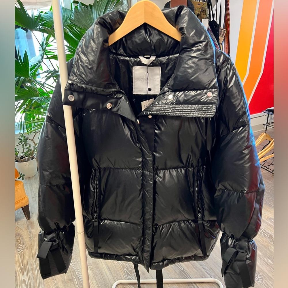 COPY - Sosken offer jacket black w ribbon, snap and zipper